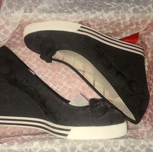 Vintage Brand New Coach high heels